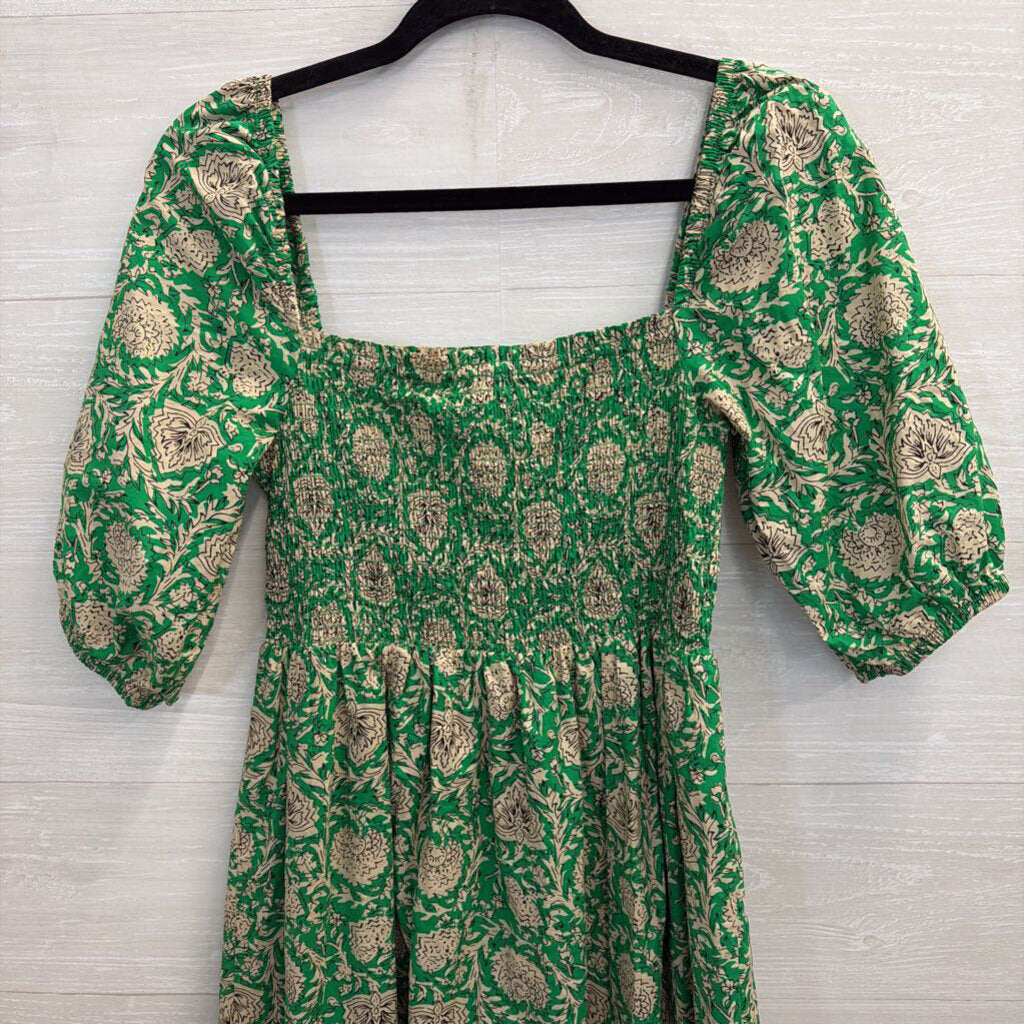 House of Harlow Green/ Beige Print Short Puff Sleeve Maxi Dress Medium