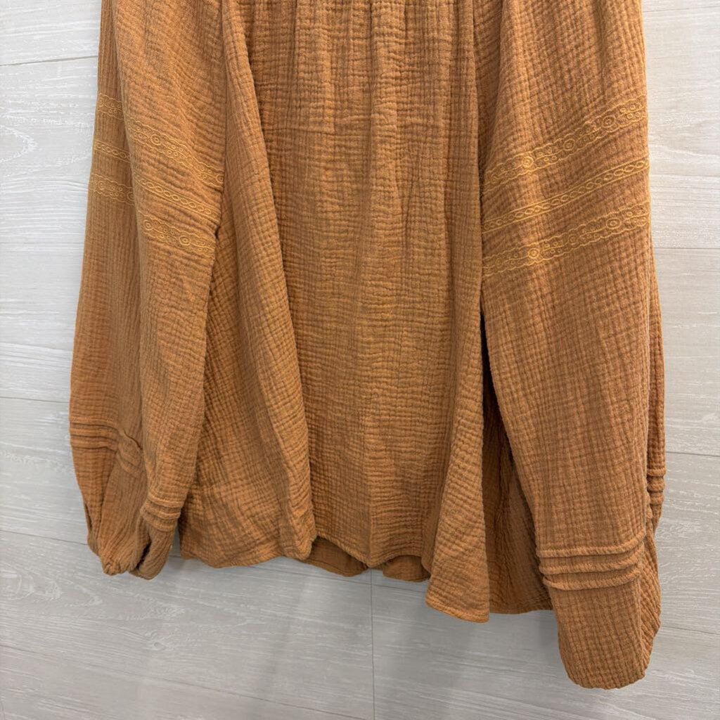 In Loom Tan Square Neck Long Sleeve Top Small