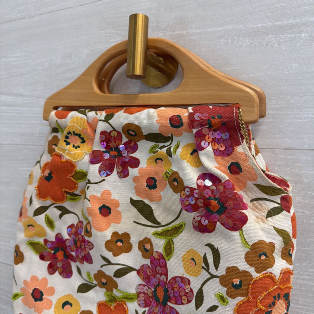 Necessary Objects Wooden Handled Floral Handbag