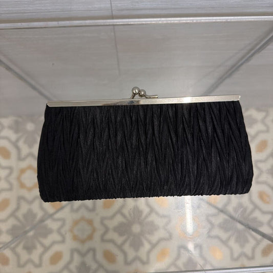 Black Crinkle Kiss Lock Small Clutch Purse