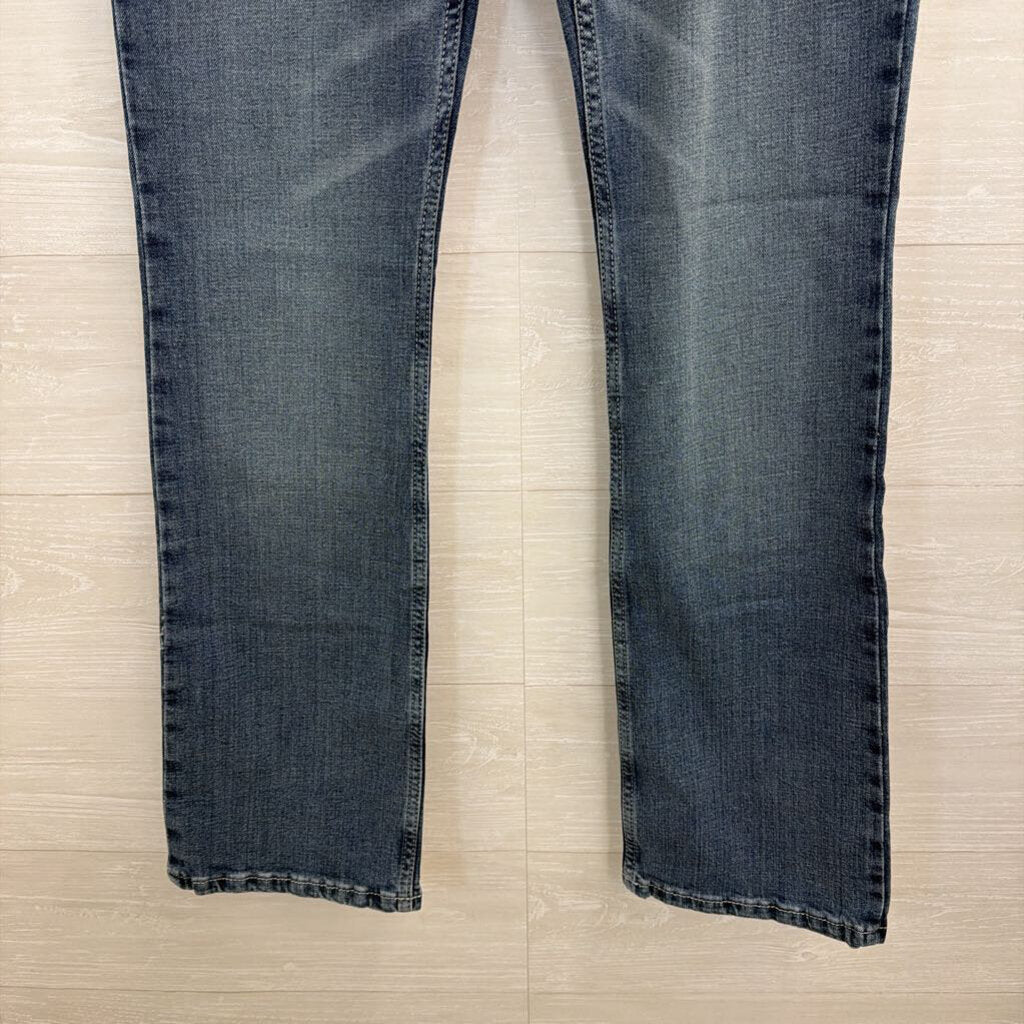 Wrangler Medium Wash Sadie Low Rise Jeans 9