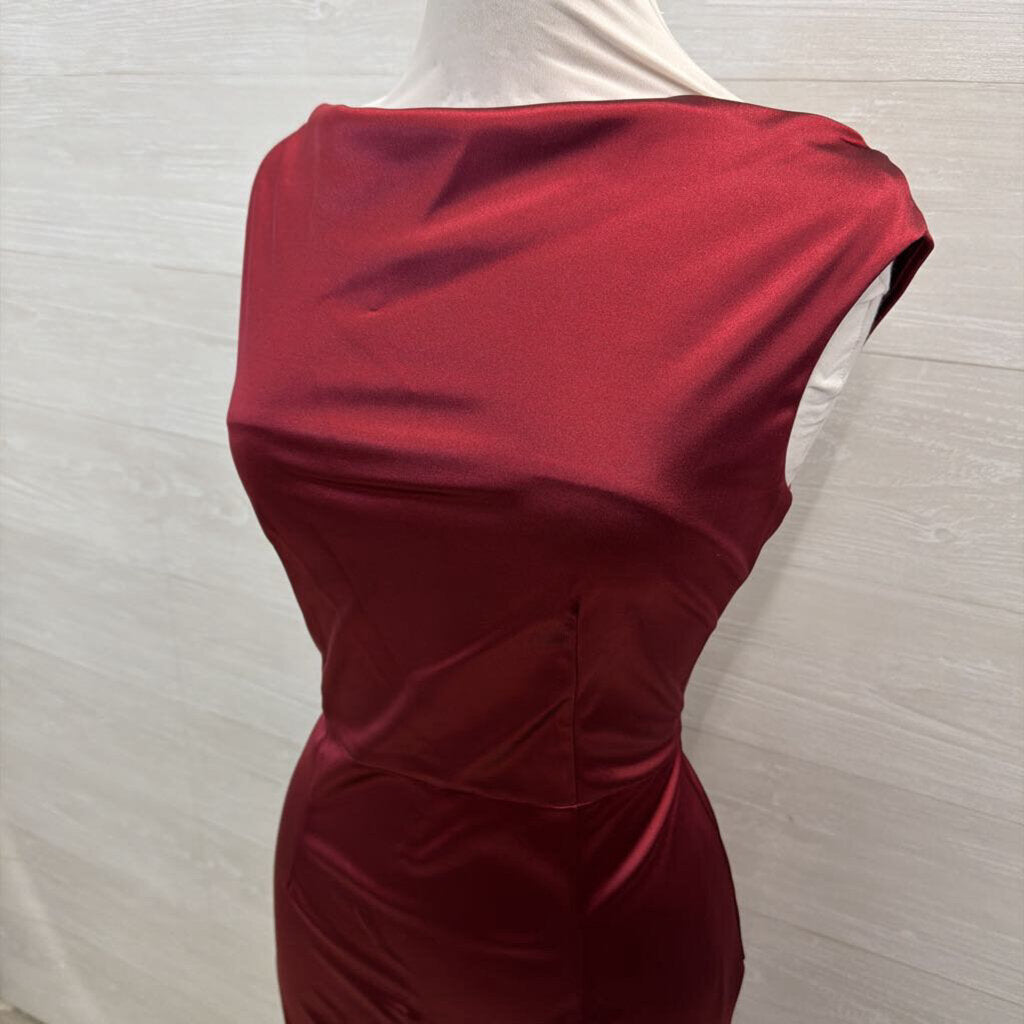 Muxxn Burgundy Silky High Neck Long Formal Dress Large