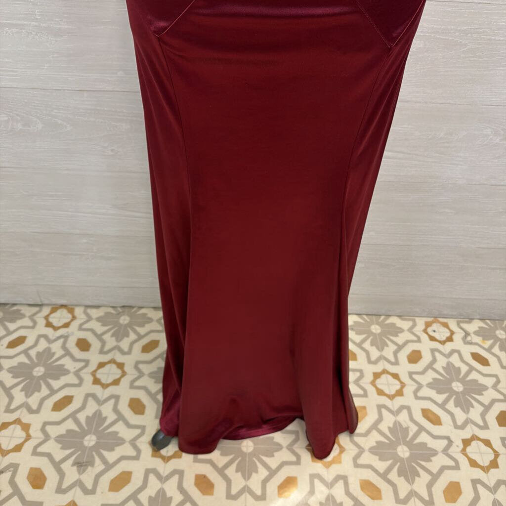 Muxxn Burgundy Silky High Neck Long Formal Dress Large