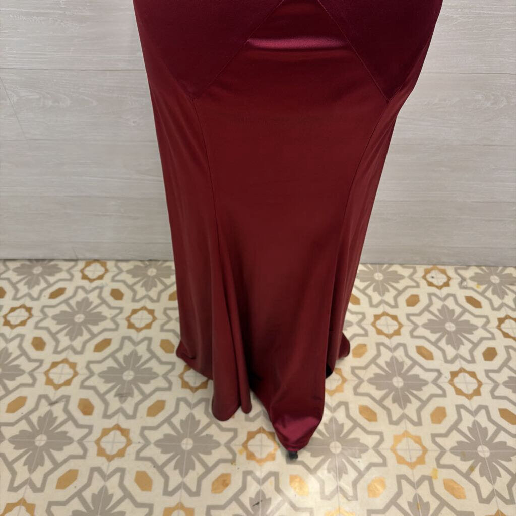 Muxxn Burgundy Silky High Neck Long Formal Dress Large