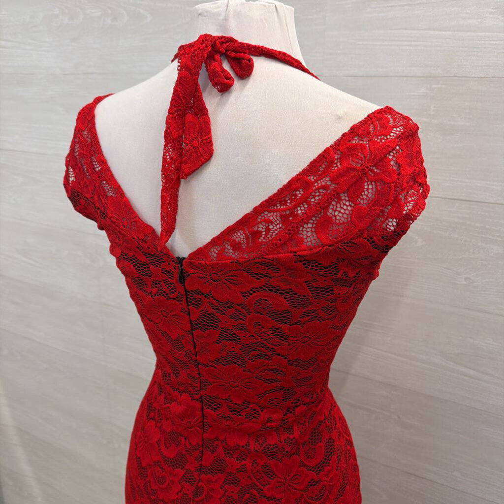 VF Show Red Lace Long Formal Dress Large