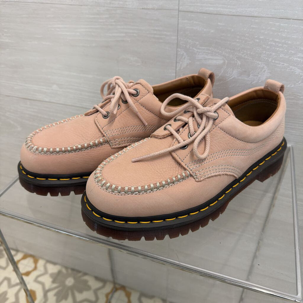 Dr. Martens Powder Pink Lowell Buttersoft Leather Moc Toe Shoes 9