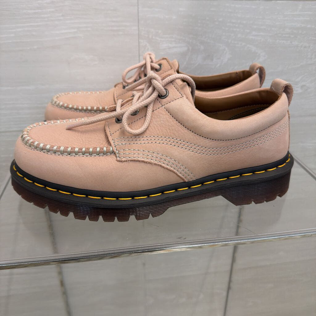 Dr. Martens Powder Pink Lowell Buttersoft Leather Moc Toe Shoes 9