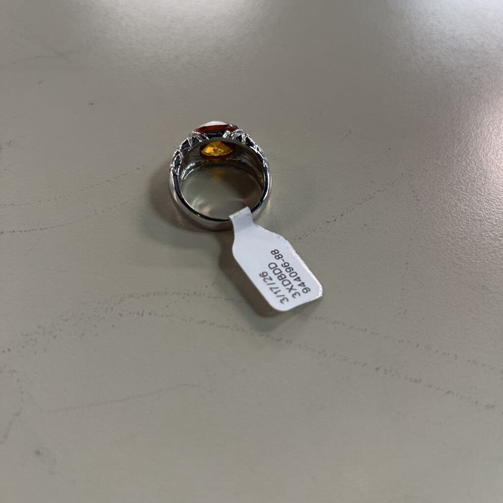 Silver Toned Stone Costume Jewelry Size 8
