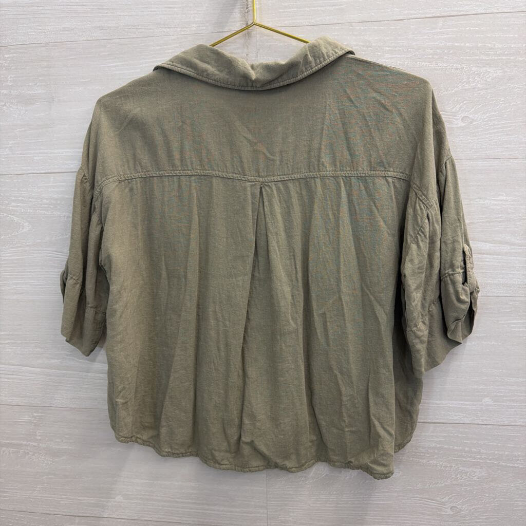 Zara Green Cropped Button Up Small