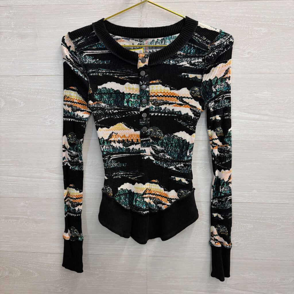 FP Movement Black/Multi Rally Ribbed Henley Top Small