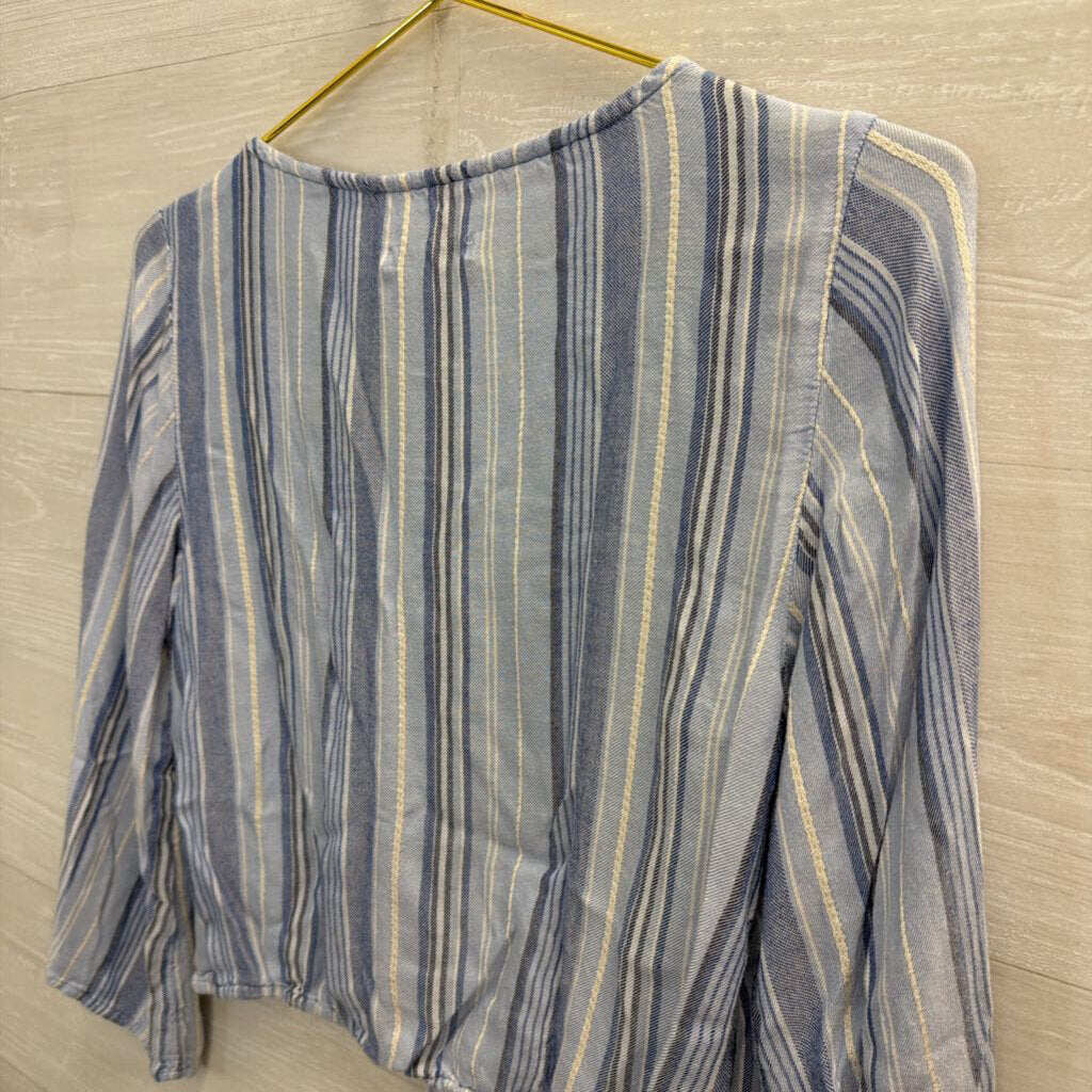 American Eagle Cropped Blue Striped Top Small