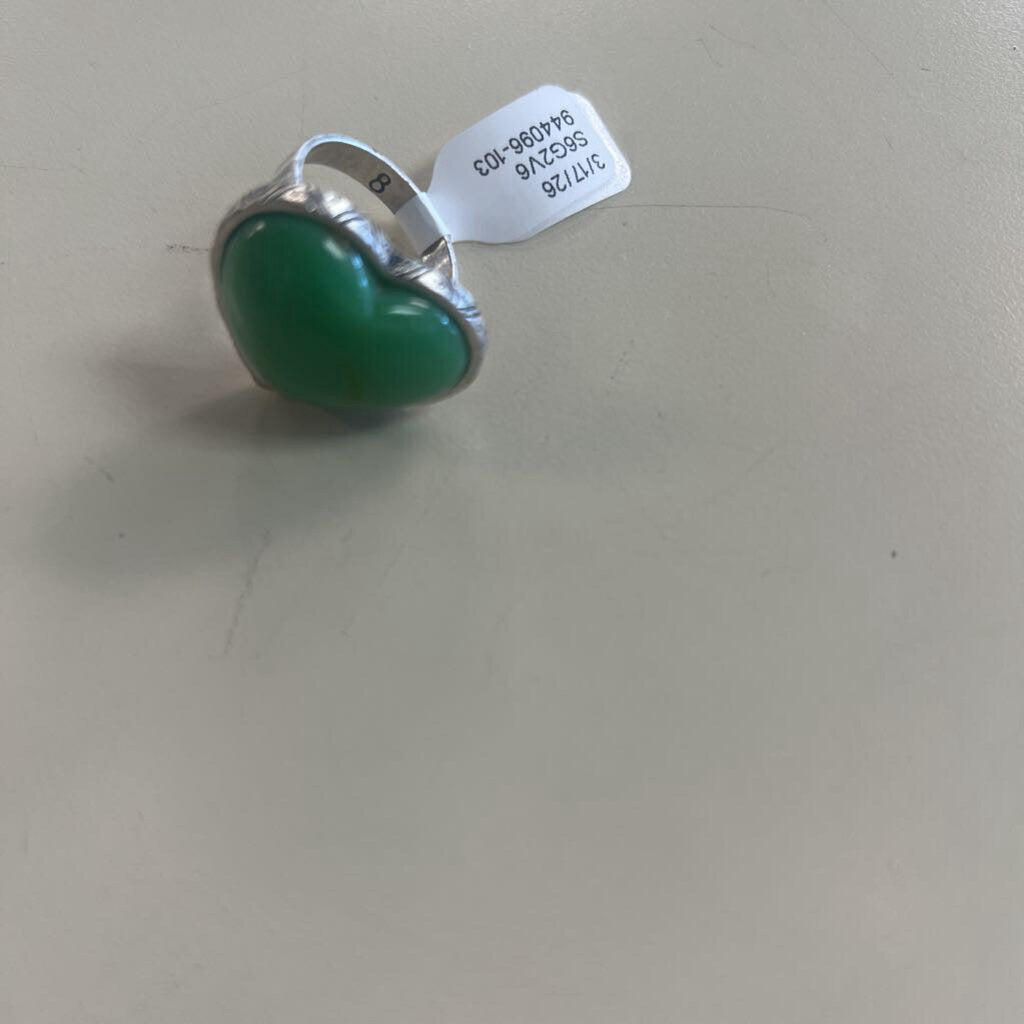 Silver Toned Green Heart Statement Ring Size 8