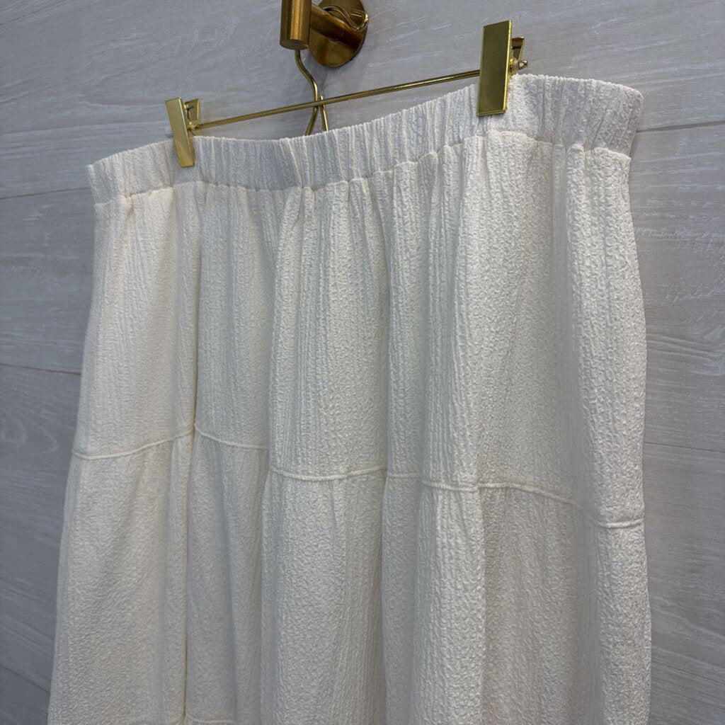 Anne Klein White Textured Midi Skirt Large