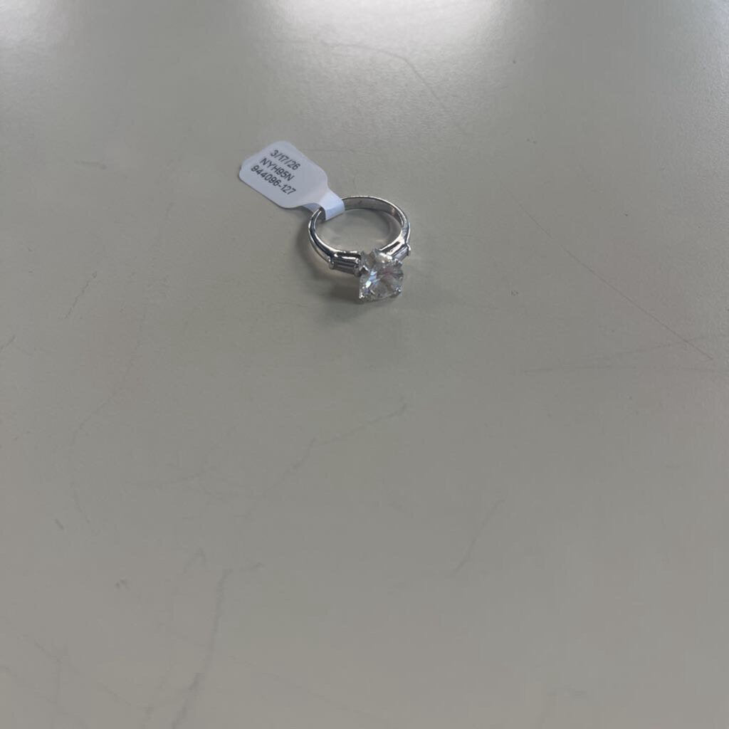 Silver Toned CZ Stone Ring Size 6.5