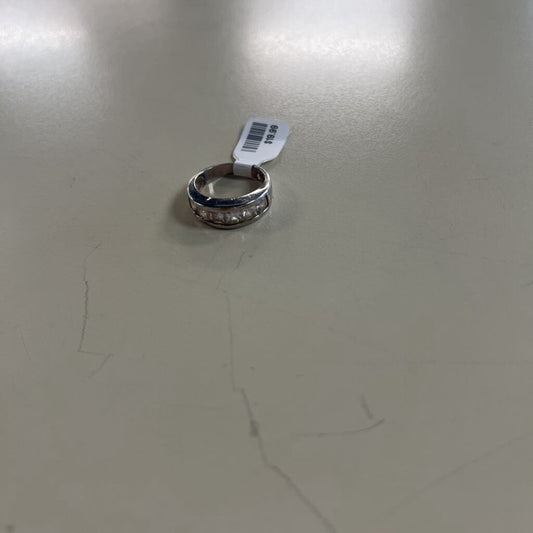 Silver Toned CZ Stone Ring Size 7