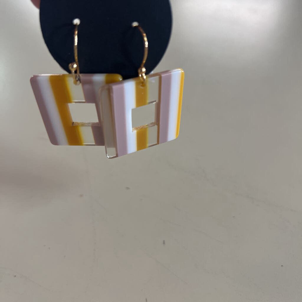 Acrylic Square Dangle Earrings
