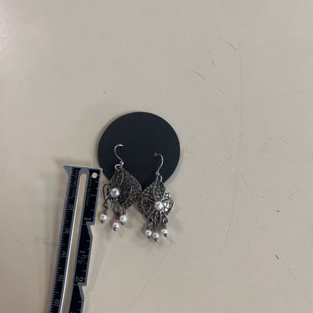 Handcrafted Pearl Drop Earrings