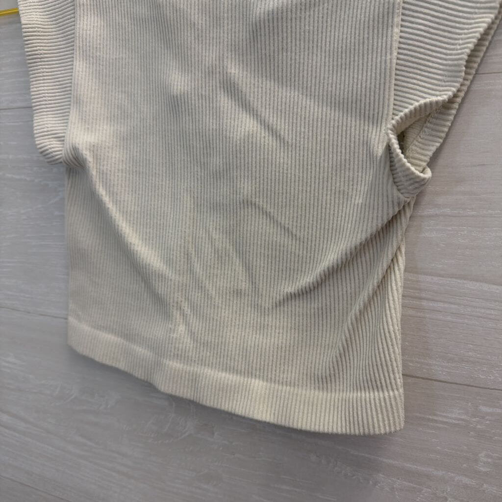 Out From Under Grey Cropped V Neck Short Sleeve Top Extra Small/ Small