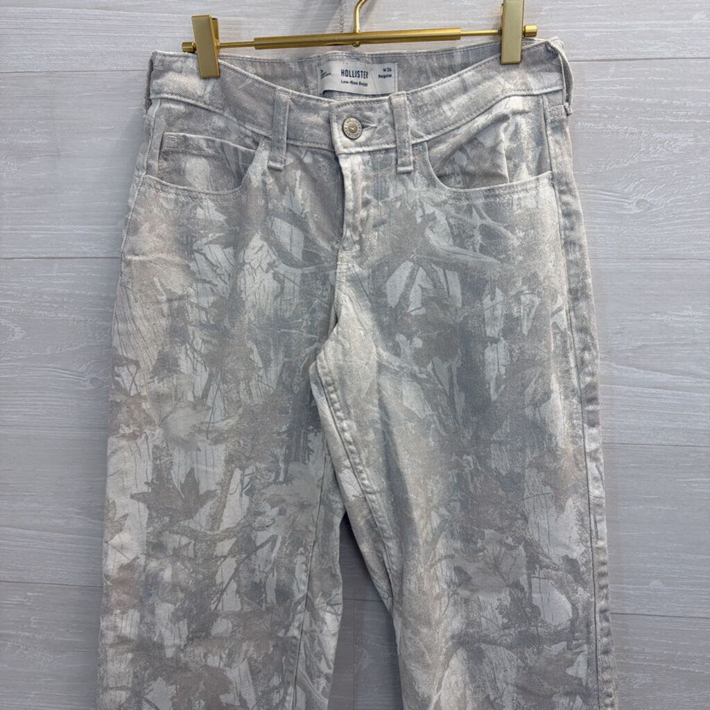 Hollister Grey Camo Low Rise Baggy Jeans 26
