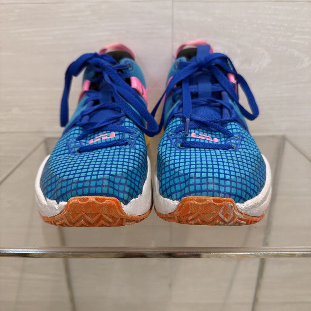 Nike Blue/ Multi LeBron Witness 7 Sneakers 6.5