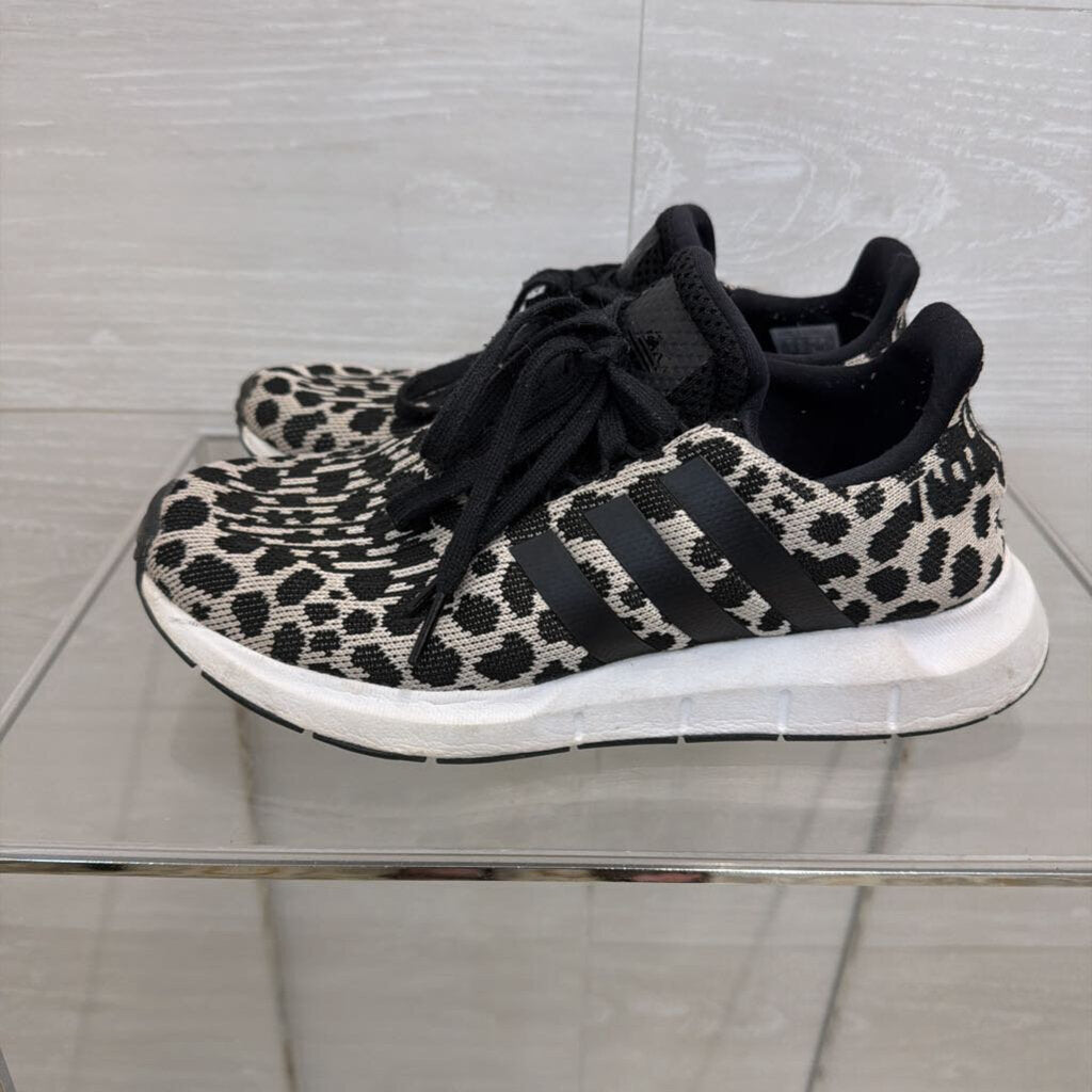 Adidas Black/ Beige Print Swift Run 1.0 Sneakers 7.5