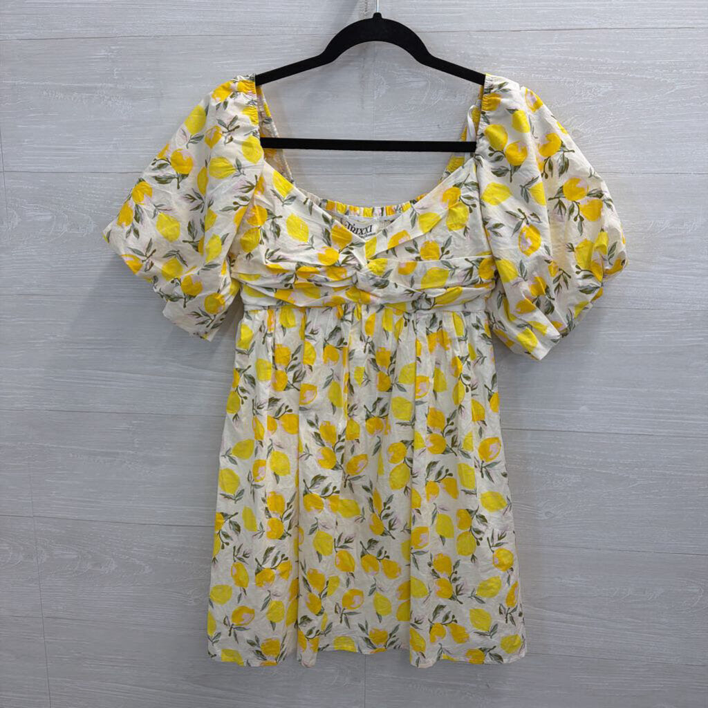 Trixxi White/ Yellow Lemon Print Short Puff Sleeve Dress Medium