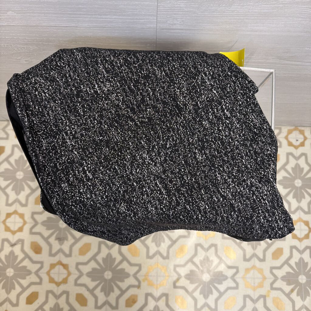 Lululemon Black/ Grey Striped Snap Infinity Scarf