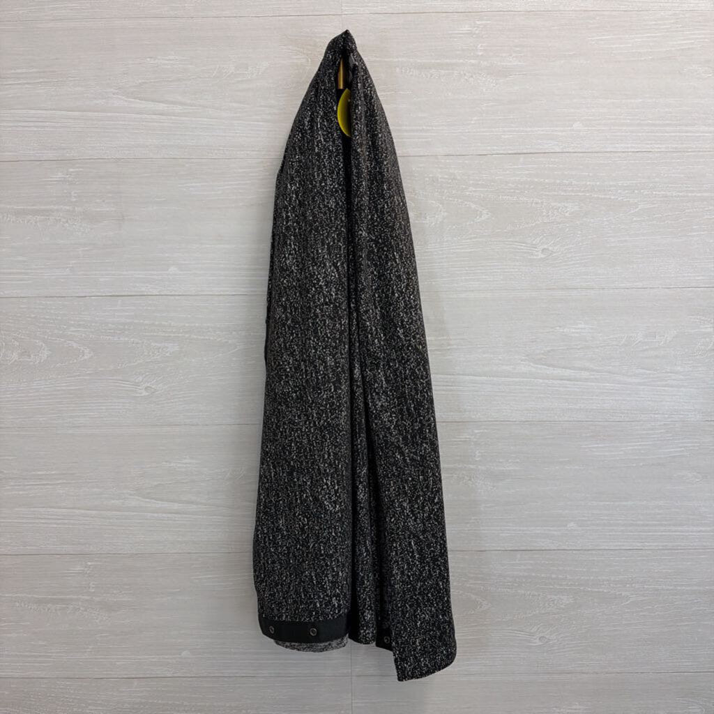 Lululemon Black/ Grey Striped Snap Infinity Scarf