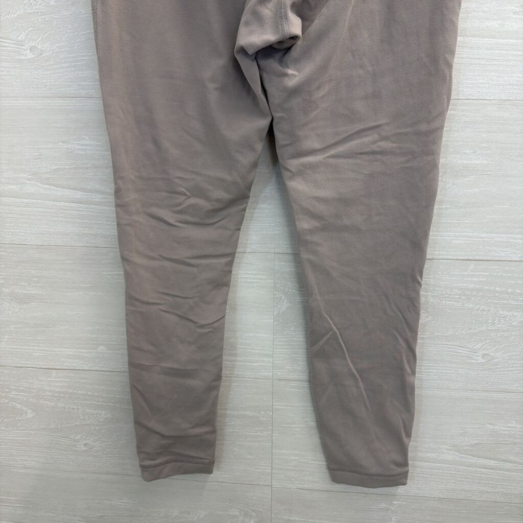 Lululemon Grey Cropped Leggings 6