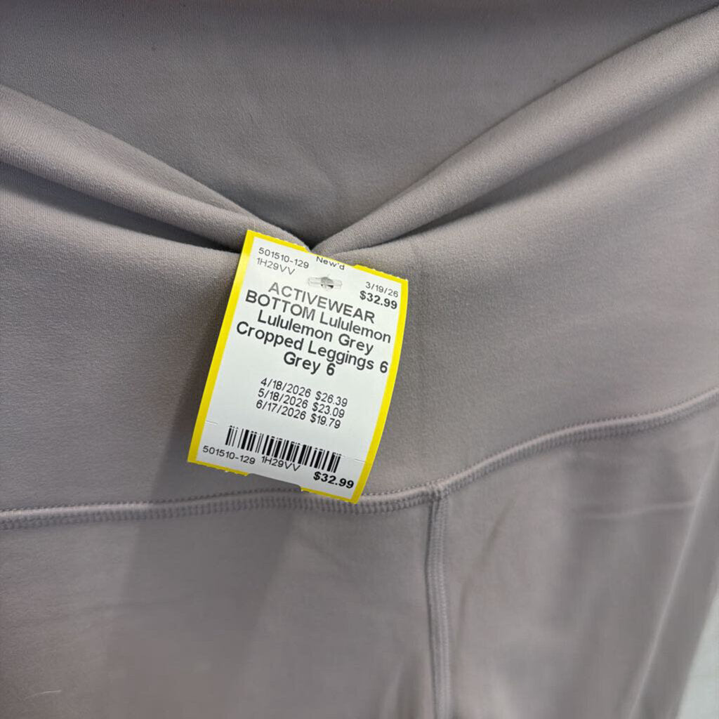 Lululemon Grey Cropped Leggings 6