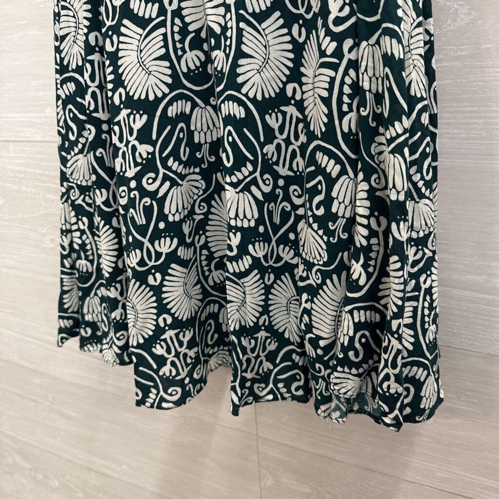 Green/ White Print Sleeveless Dress 6