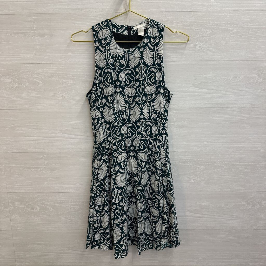 Green/ White Print Sleeveless Dress 6