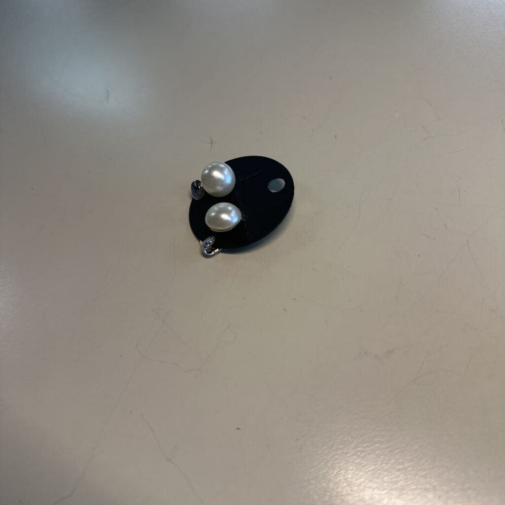 Pearl Stud Clip On Earrings