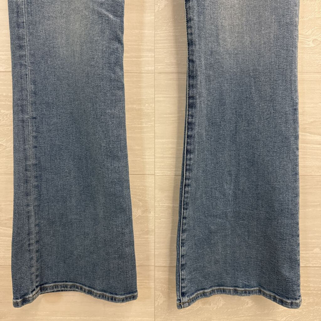 Joes Medium Wash Mid Rise Bootcut Jeans 30