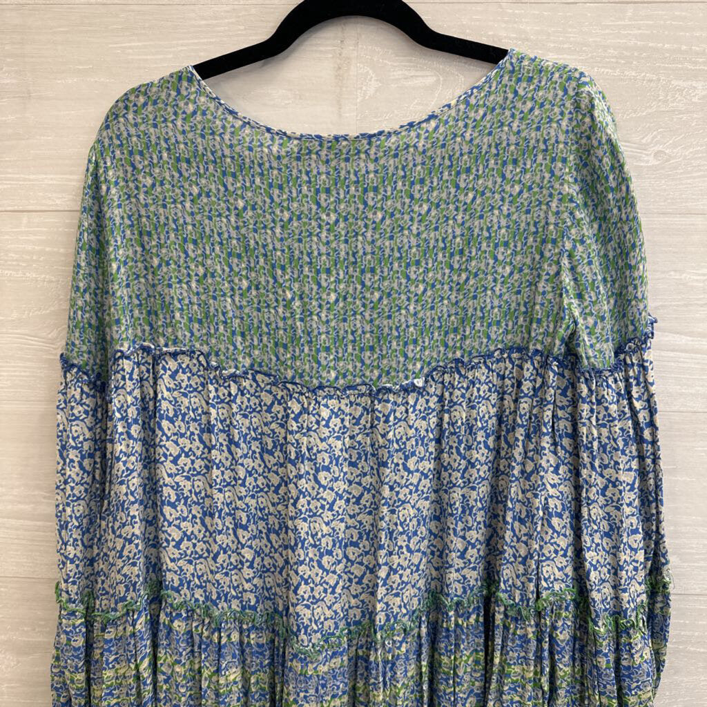 BCBG Blue/ White/ Green Print Long Sleeve Dress Small