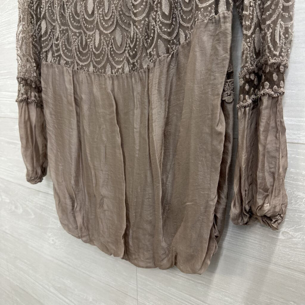 Lola Grey Embroidered Lace Long Sleeve Top Small