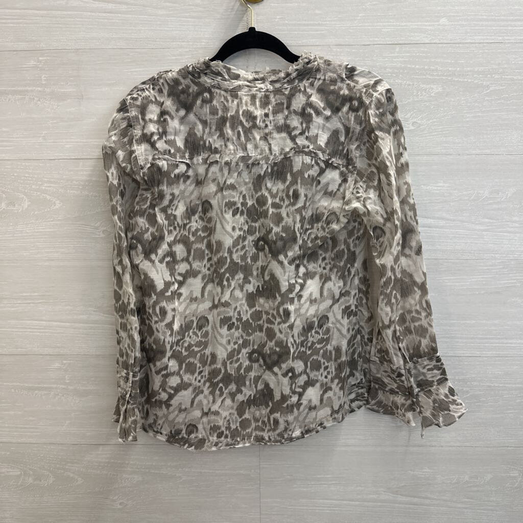 Shirts by Cino Grey/ White Print Ruffle Detail Long Sleeve Button Front Top Small