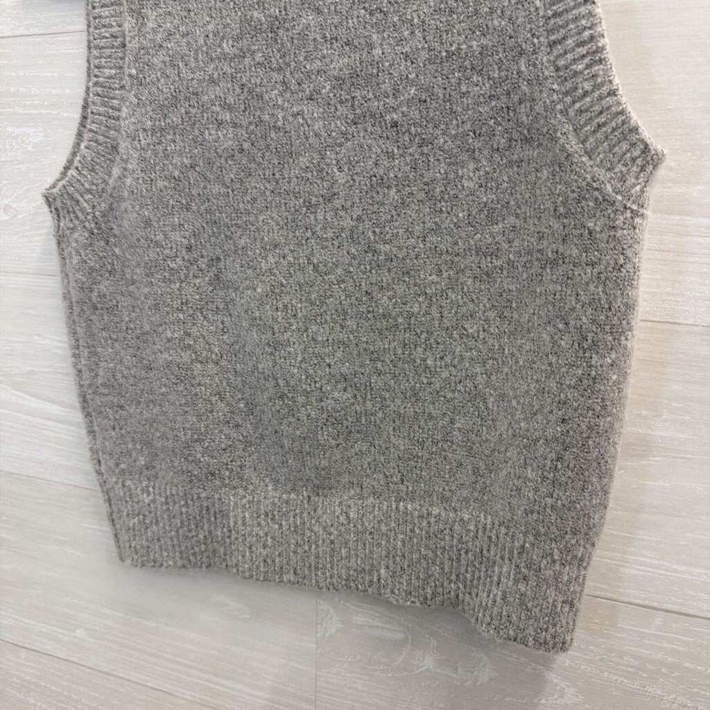 Double Zero Grey Knit Button Front Tank Top Small