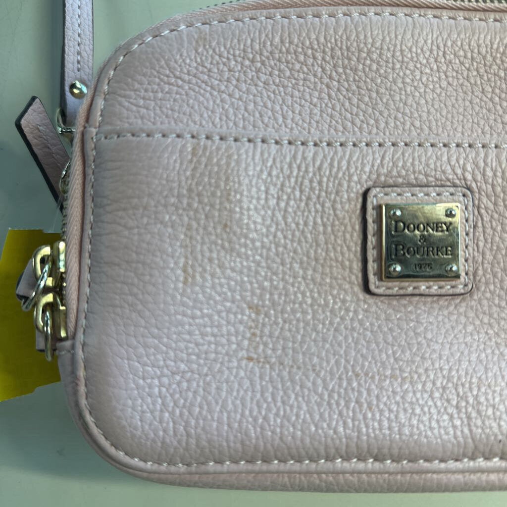 Dooney and Bourke Pink Pebbled Leather Belvedere Ambler Purse