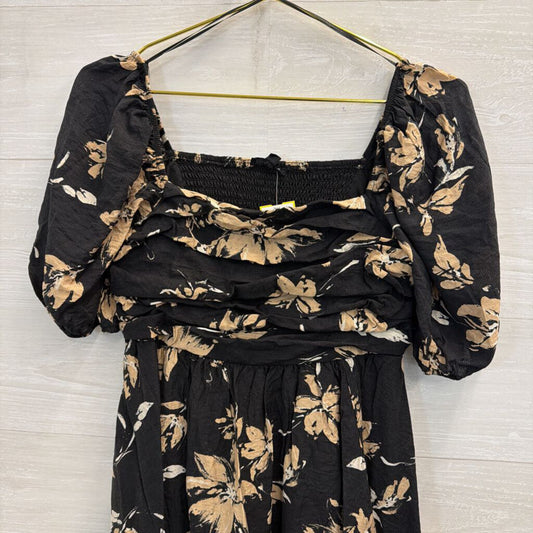 Blu Pepper Black/ Beige Floral Print Short Puff Sleeve Dress Medium