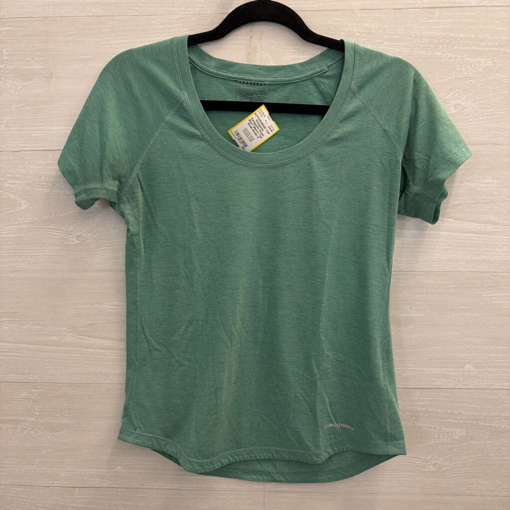 Patagonia Green Short Sleeve Top Small