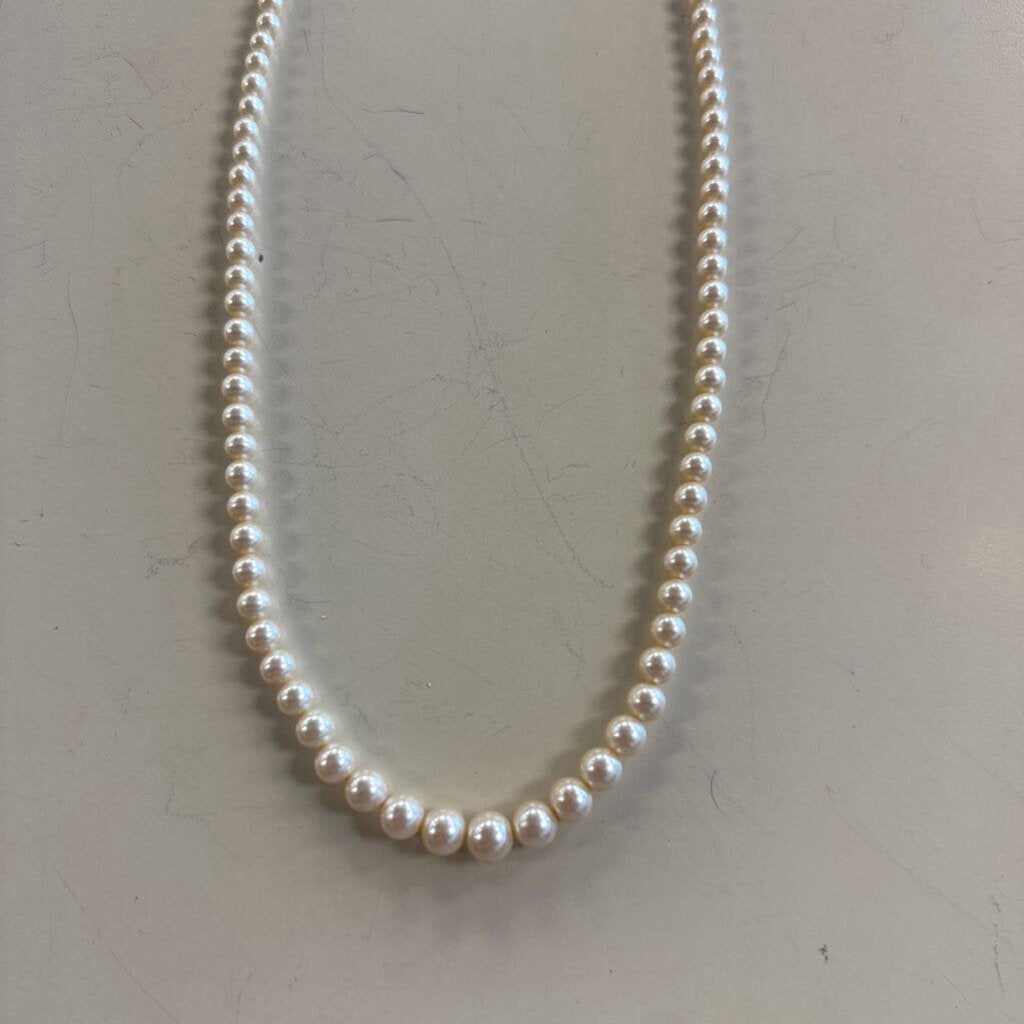 Large Pearl Strand Necklace