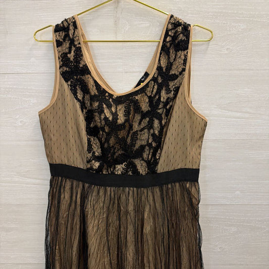 Ryu Black/ Beige Layered Lace Sleeveless Dress Large