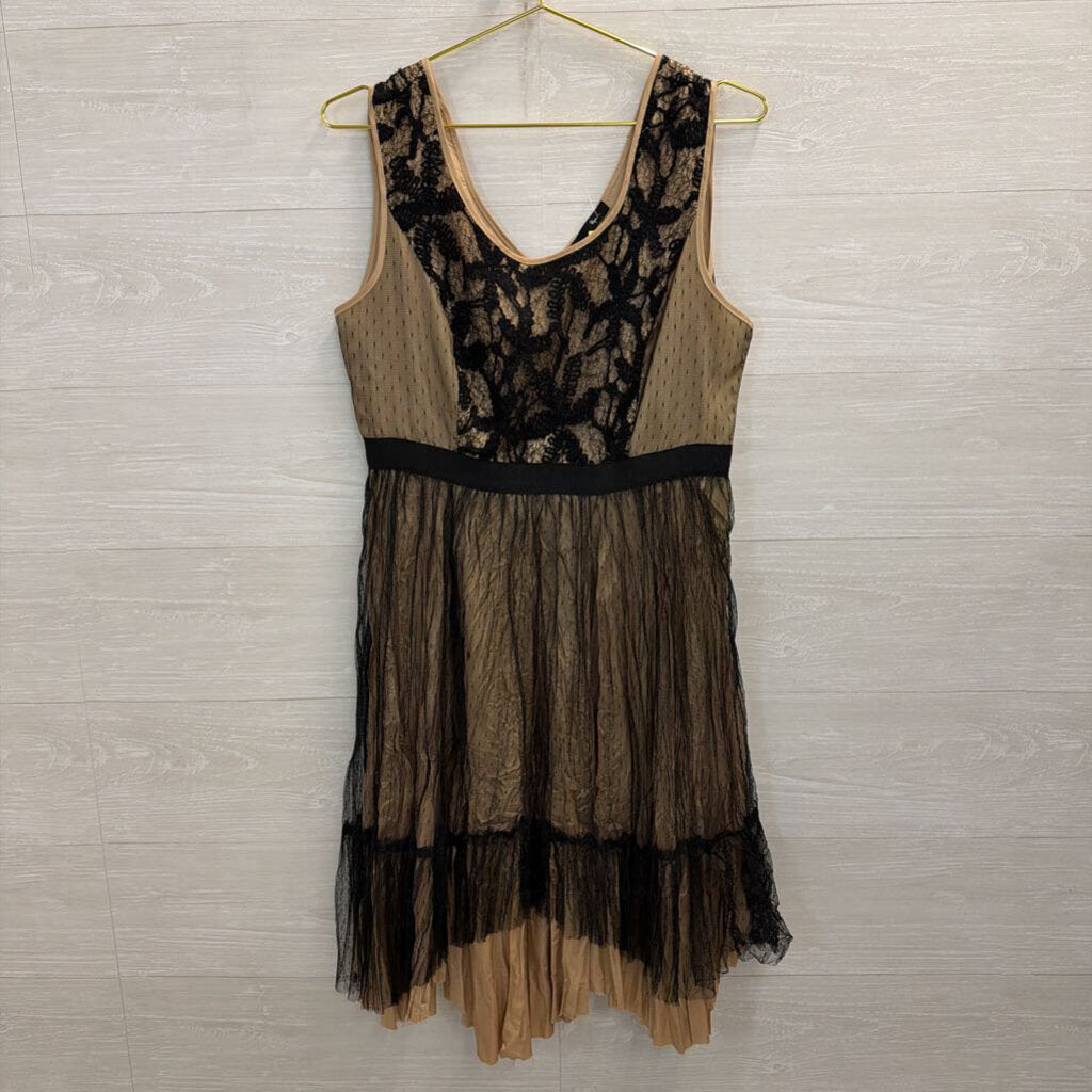 Ryu Black/ Beige Layered Lace Sleeveless Dress Large