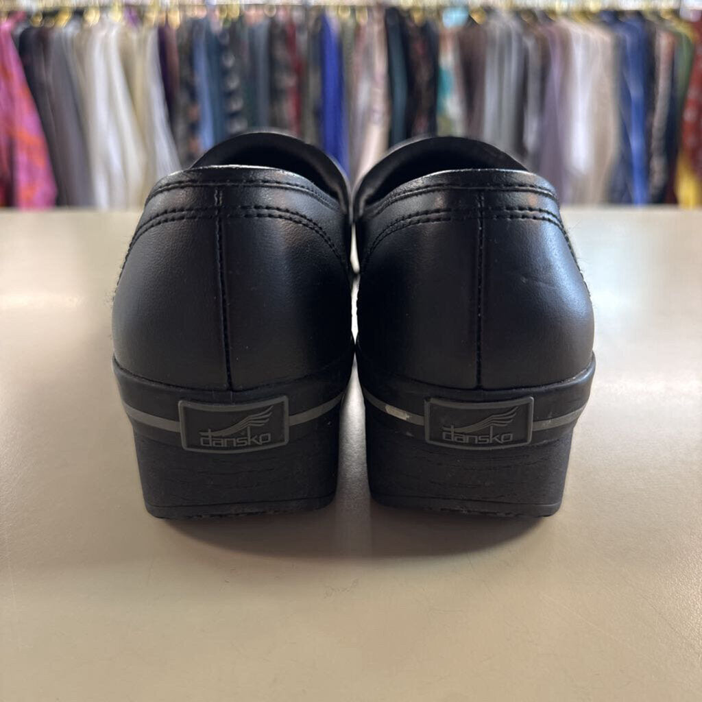 Dansko Black Leather Volley Clogs 37