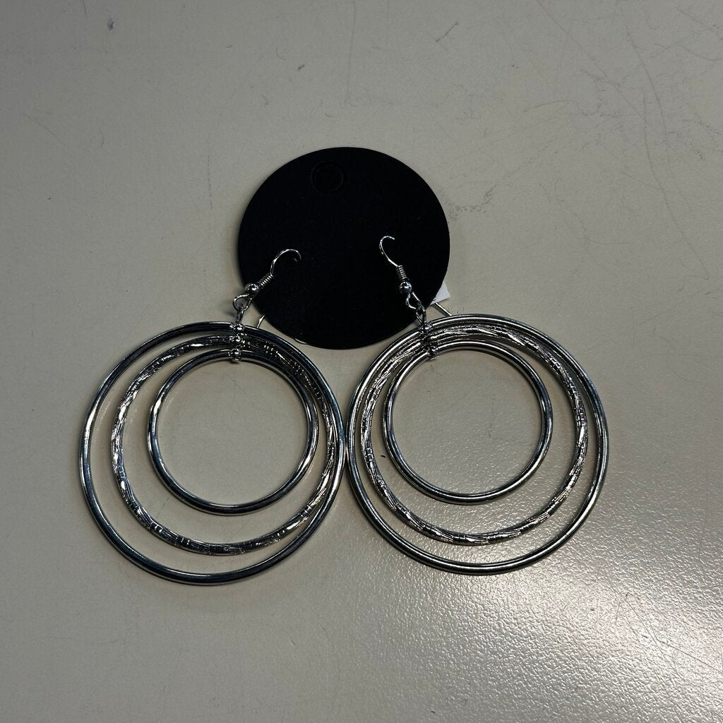 Silver Layered Circle Drop Earrings