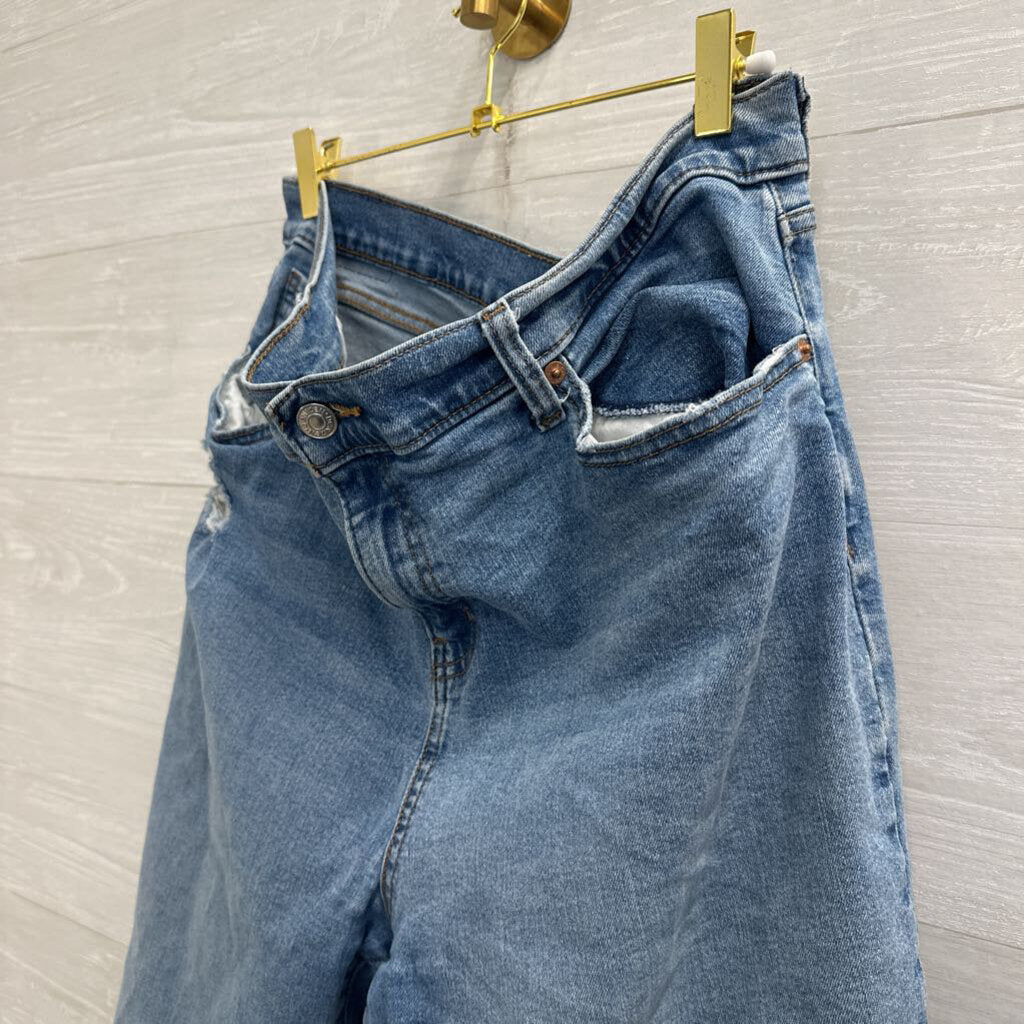 Denizen From Levi Medium Wash Boyfriend Jeans 34