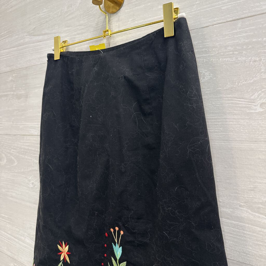 Harolds Black/ Multi Embroidered Hem Skirt 2