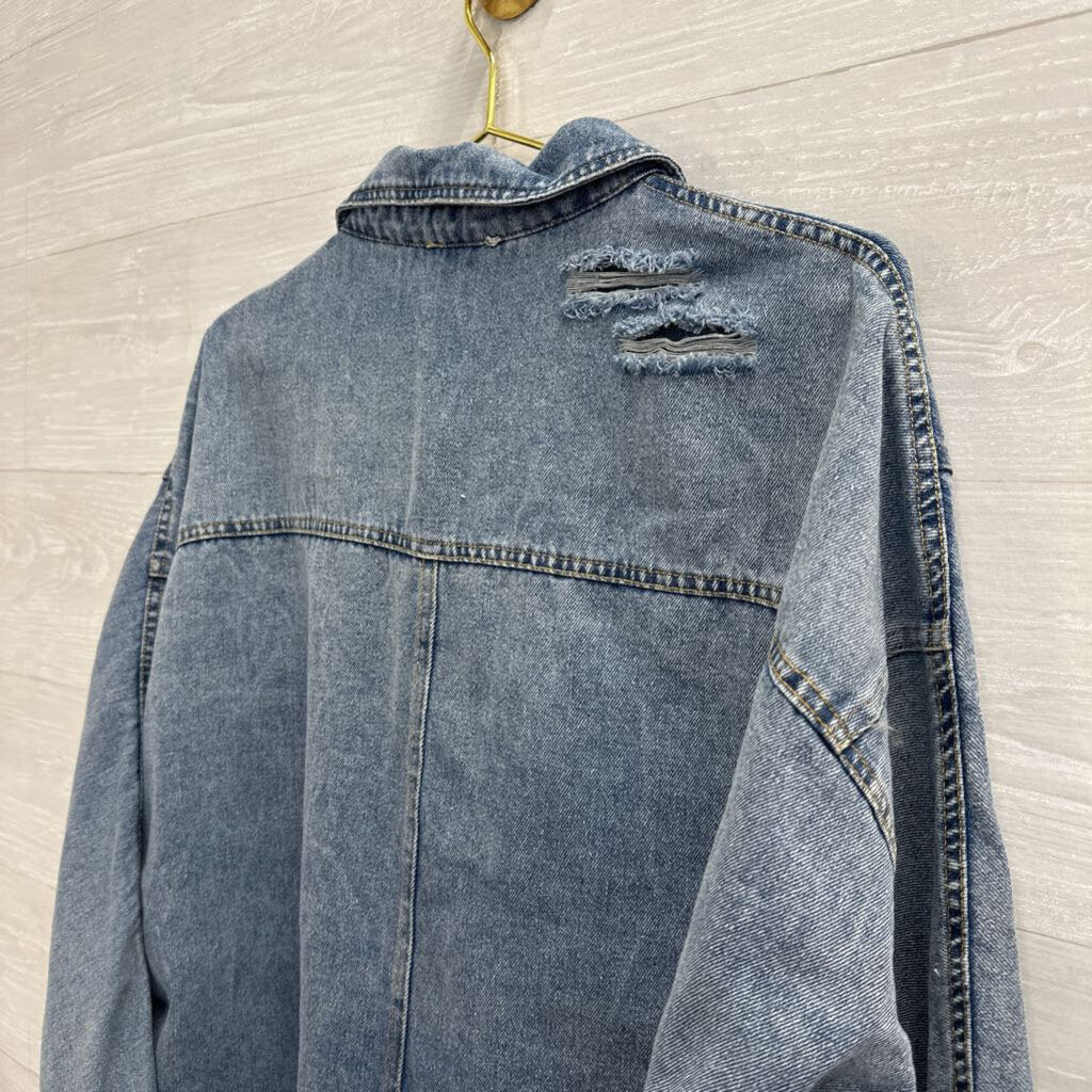 Fashion Nova Medium Wash Frayed Hem Long Sleeve Button Down Top Extra Large