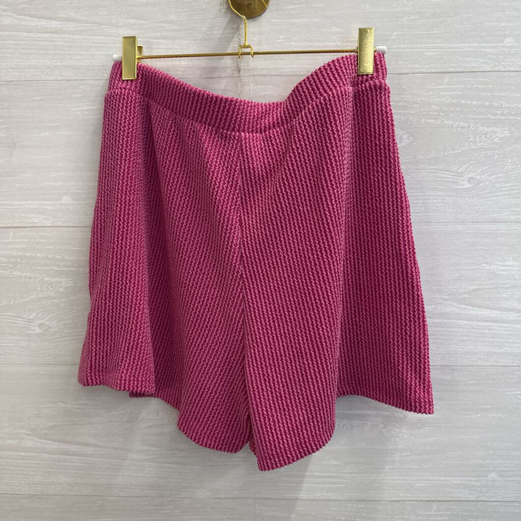 Wasabi and Mint Pink Textured Faux Wrap Skort Large